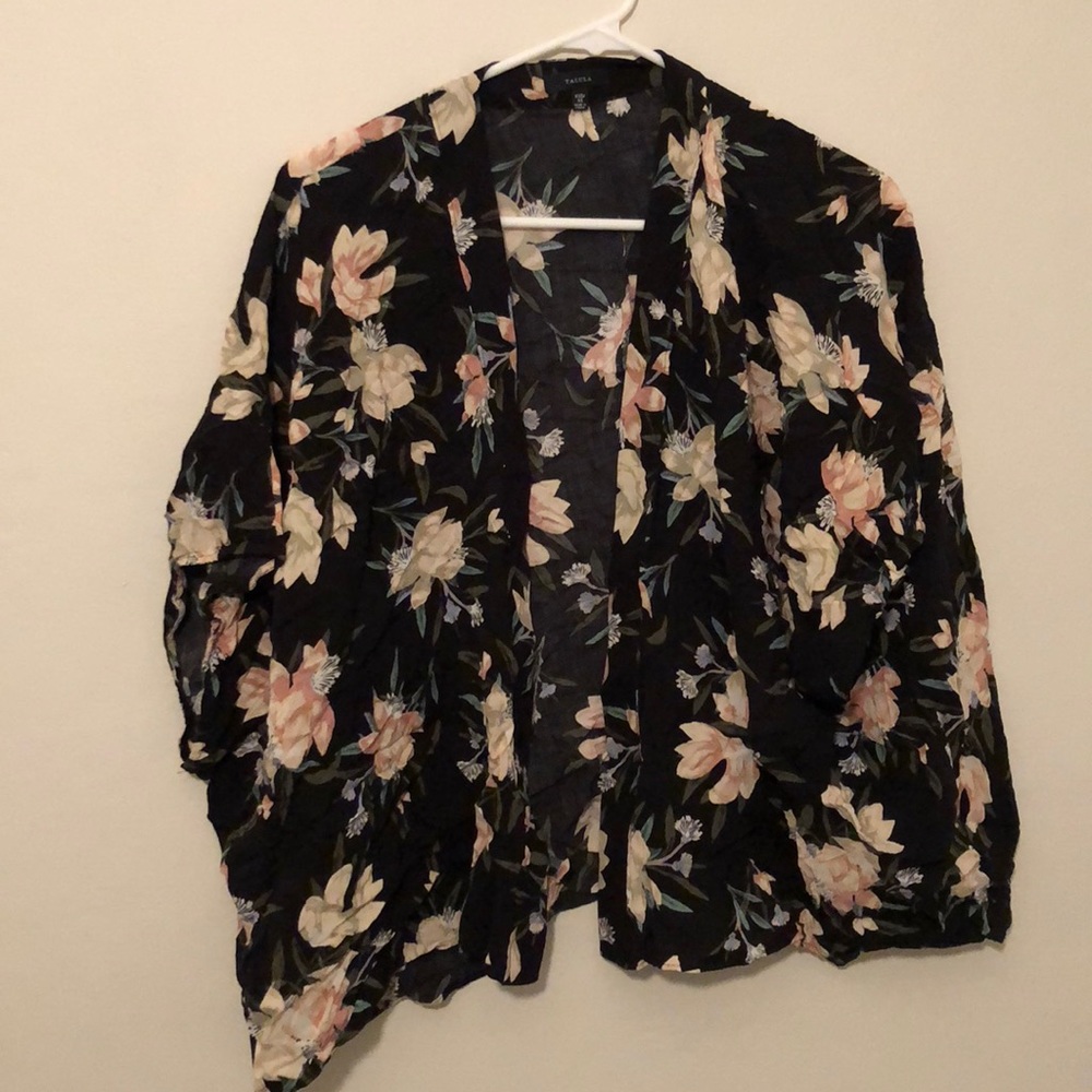 Aritzia Talula Kimono